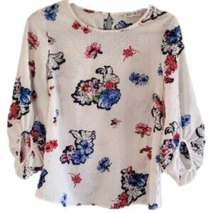 Gabi & Sam Beautiful floral blouse with 3/4 sleeves. EUC